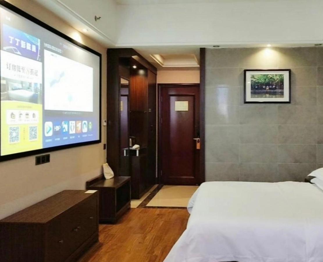 Vienna International Hotel Jieyang Chaoshan Airport Exterior photo